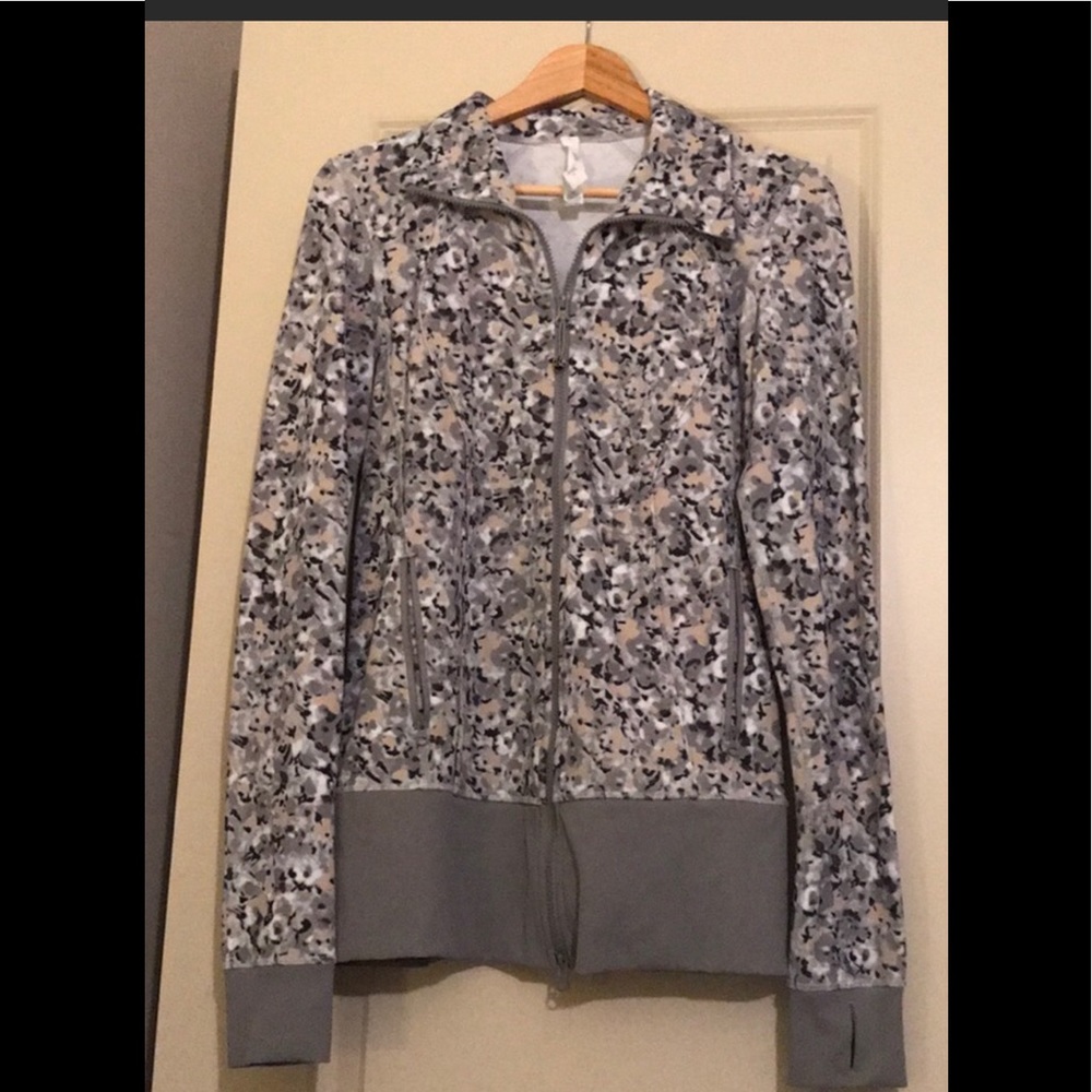 💕Very rare lulu jacket